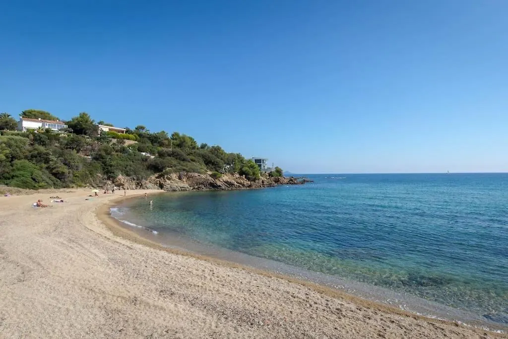 Appartement Mas De La Mer, 5Mn Plage, Piscine Saint Aygulf